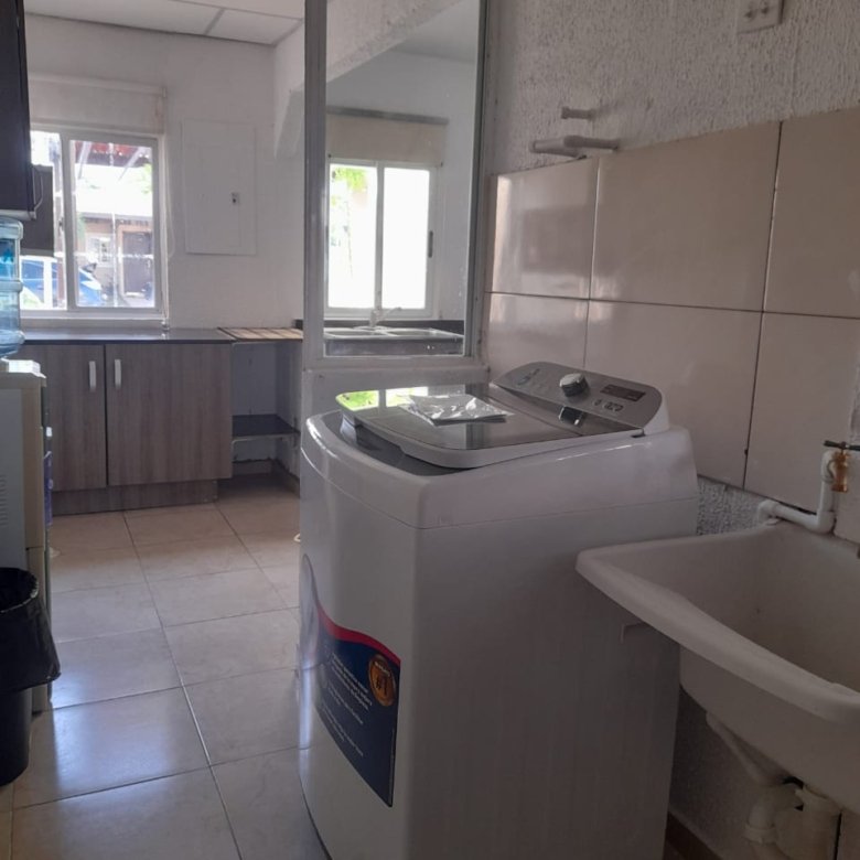 Playa Coronado: Residencial cerrado con Garita de Seguridad y áreas sociales, Casa Amoblada Completa, de 3 Recámaras