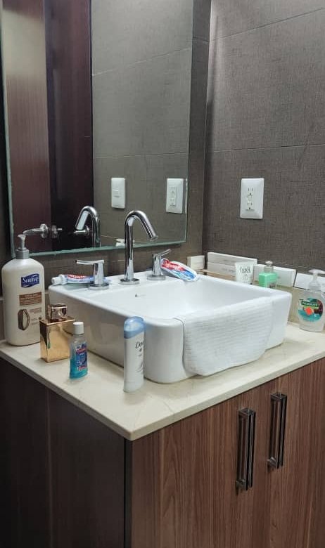 River Valley, Panamá Pacífico: Amoblado, Apartamento de 2 Recámaras con Área Social