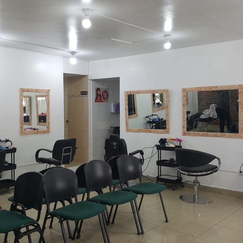 Bella Vista – Local Comercial de Esquina, Planta Baja, Dividido en 2 locales: Cerca DGI, Hospitales, torres residenciales