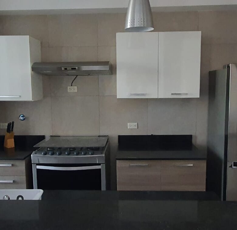 El Cangrejo, Bella Vista: Luxor 300, Apto de 2 Habitaciones, Línea Blanca, Ac Inverter