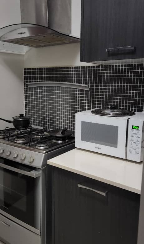 River Valley, Panamá Pacífico: Amoblado, Apartamento de 2 Recámaras con Área Social