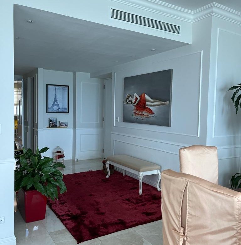 Usted Puede Vivir Frente Al Mar con Su Familia, y entrar listo con muebles de alta calidad: Punta Pacifica, Pacific Village