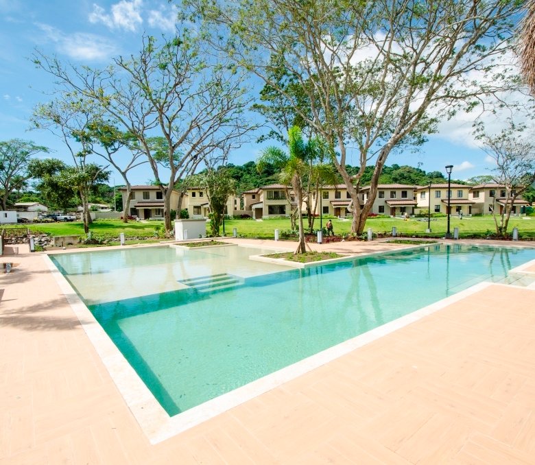 River Valley, Panamá Pacífico: Amoblado, Apartamento de 2 Recámaras con Área Social