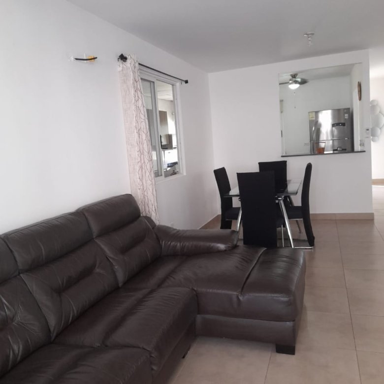 Playa Coronado: Residencial cerrado con Garita de Seguridad y áreas sociales, Casa Amoblada Completa, de 3 Recámaras