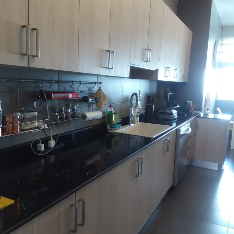 Usted Puede Vivir Frente Al Mar con Su Familia, y entrar listo con muebles de alta calidad: Punta Pacifica, Pacific Village