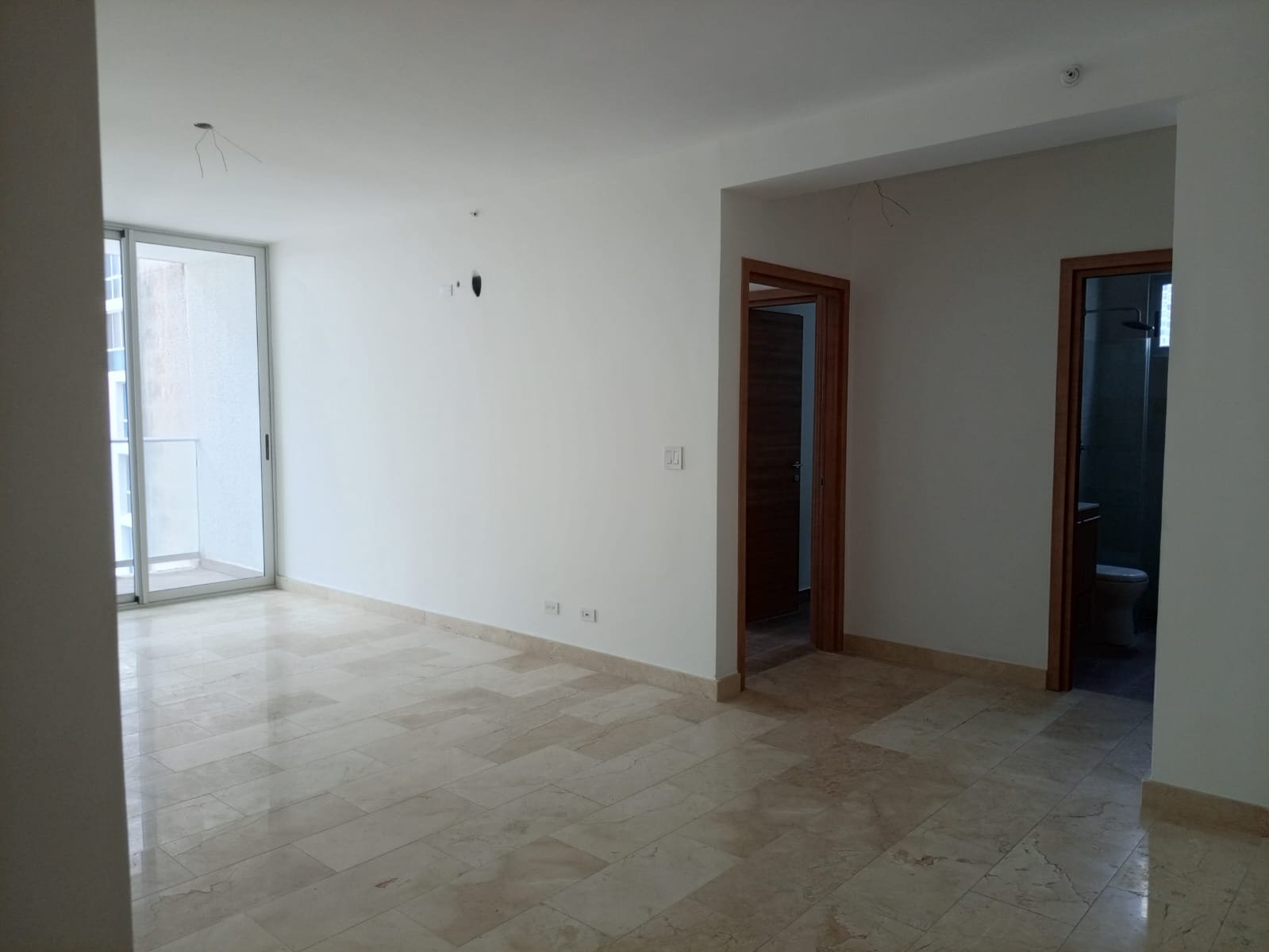 Dynasty, Bella Vista: a Estrenar, Cerca Sinagoga y Parque, Apto de 2 Recámaras + Cuarto y baño de empleada