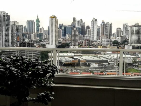Cercano a Centro Hospitalaria San Fernando – La Loma: Apartamento de 2 habitaciones
