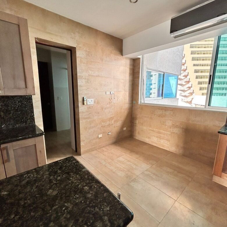 Aquamare, Punta Pacifica Frente Mar: Apartamento de 3 Habitaciones + Sala Familiar