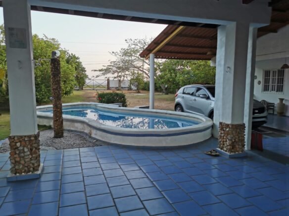 Casa de Playa – Malibu – Gorgona: Casa de 4 Habitaciones, distancia caminable a Playa