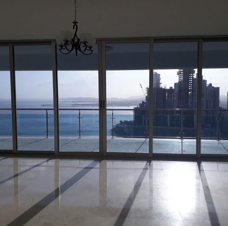 Aqualina, Vista al Mar, Punta Pacífica: Apartamento de 3 Habitaciones + Sala Familiar