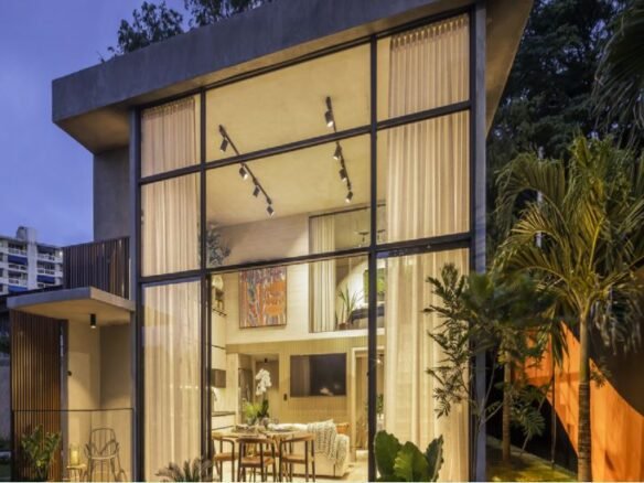 Vive en una “Selva Vertical” en Ciudad: Paga en cuotas, Dúplex de 2 Niveles con Auto Tesla