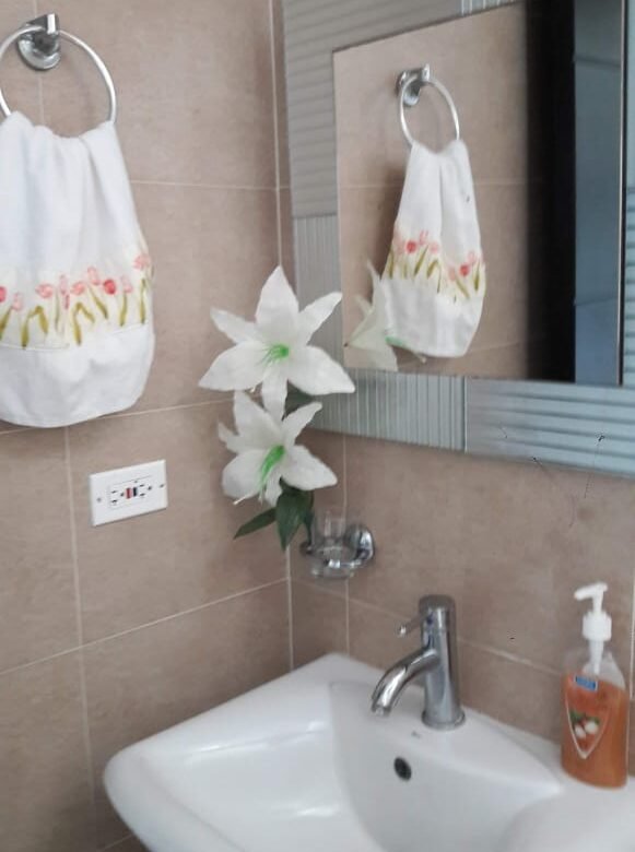 Cercano a Centro Hospitalaria San Fernando – La Loma: Apartamento de 2 habitaciones