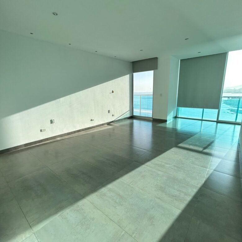Aquamare, Punta Pacifica Frente Mar: Apartamento de 3 Habitaciones + Sala Familiar