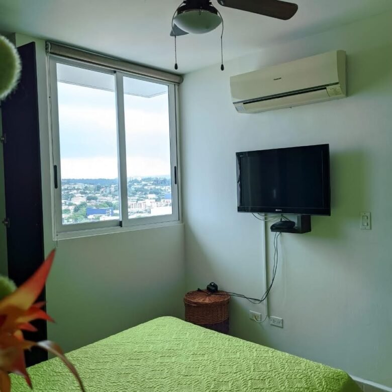 Cercano a Centro Hospitalaria San Fernando – La Loma: Apartamento de 2 habitaciones