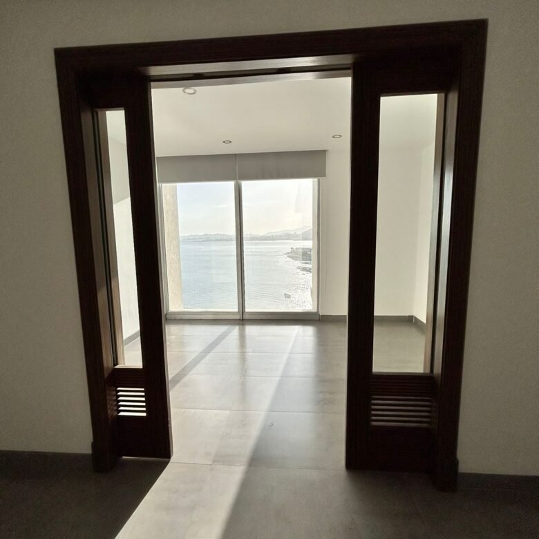 Aquamare, Punta Pacifica Frente Mar: Apartamento de 3 Habitaciones + Sala Familiar