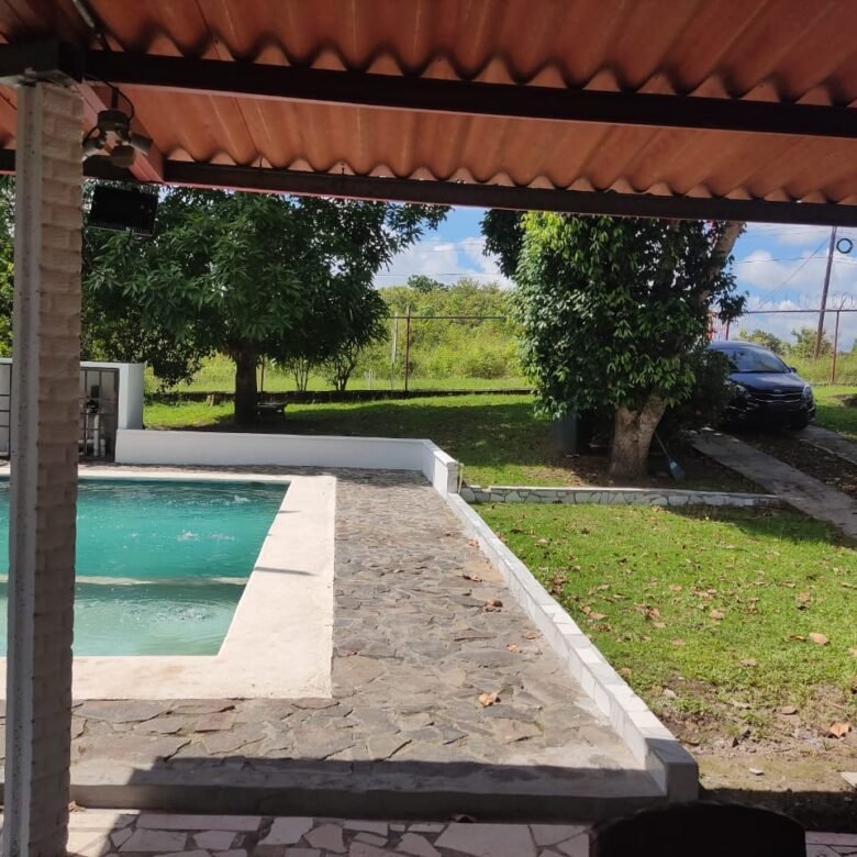 Casa de Playa de 2 habitaciones + Apartamentos para alquiler