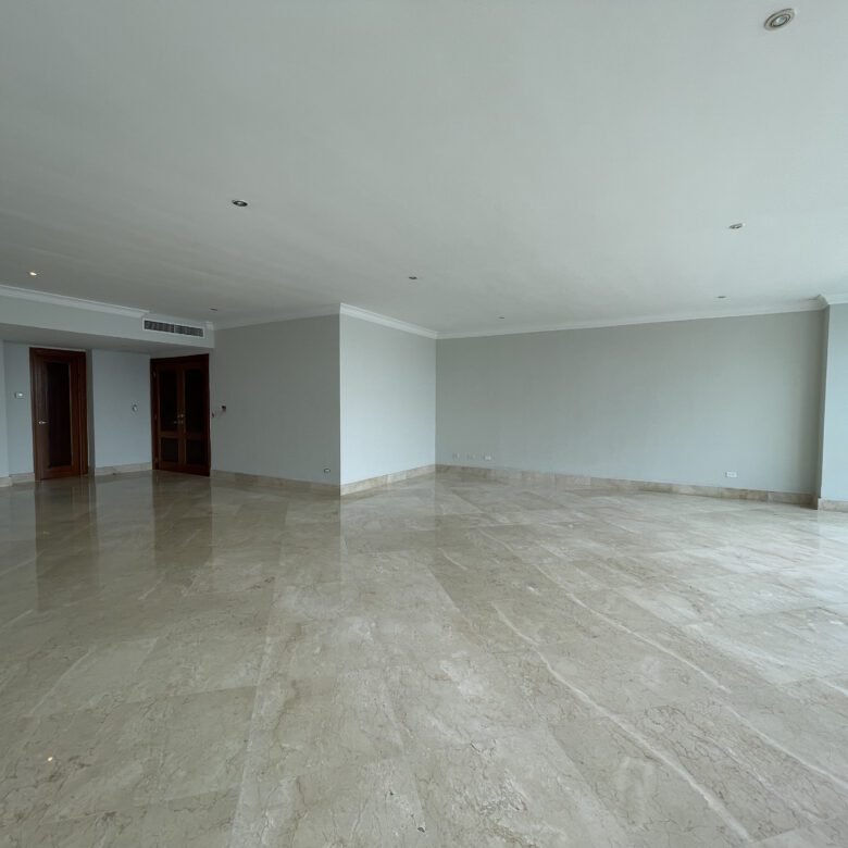 Paitilla, Peninsula – Vista Al Mar: Comunidad Hebrea/Judía, Espacioso de 350 m², 4 Habitaciones, Den