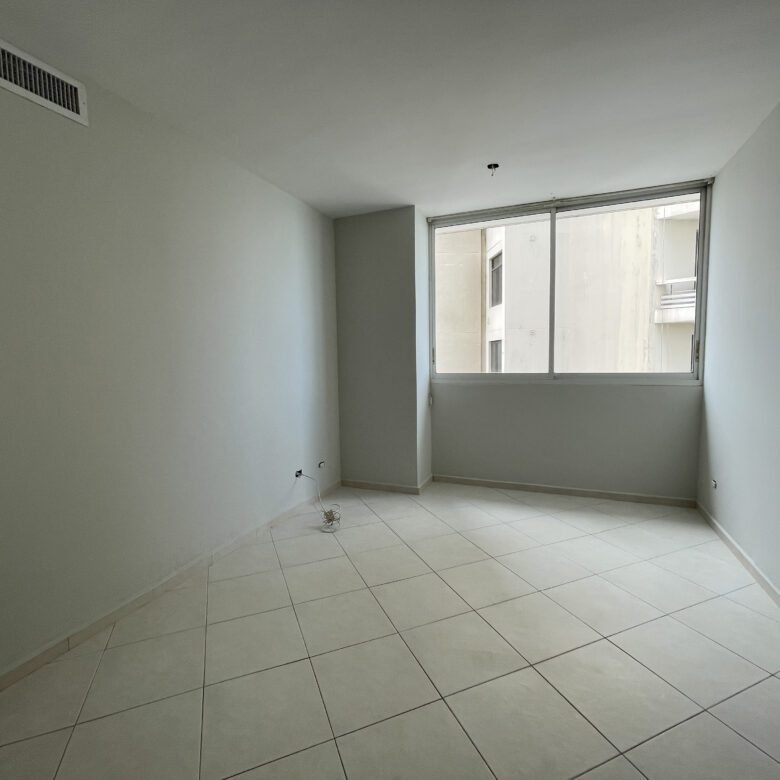 Paitilla, Peninsula – Vista Al Mar: Comunidad Hebrea/Judía, Espacioso de 350 m², 4 Habitaciones, Den