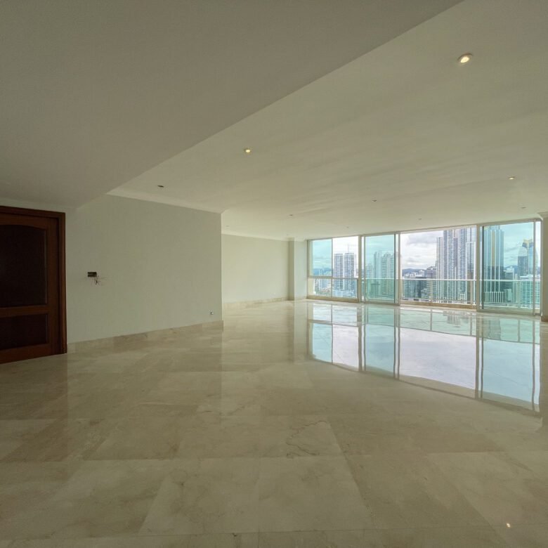 Paitilla, Peninsula – Vista Al Mar: Comunidad Hebrea/Judía, Espacioso de 350 m², 4 Habitaciones, Den