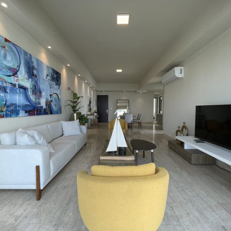 Costa del Este: Sector Alto Nivel, con Casa Club, Amoblado, de 95 m² con 2 Recámaras y 2 Baños