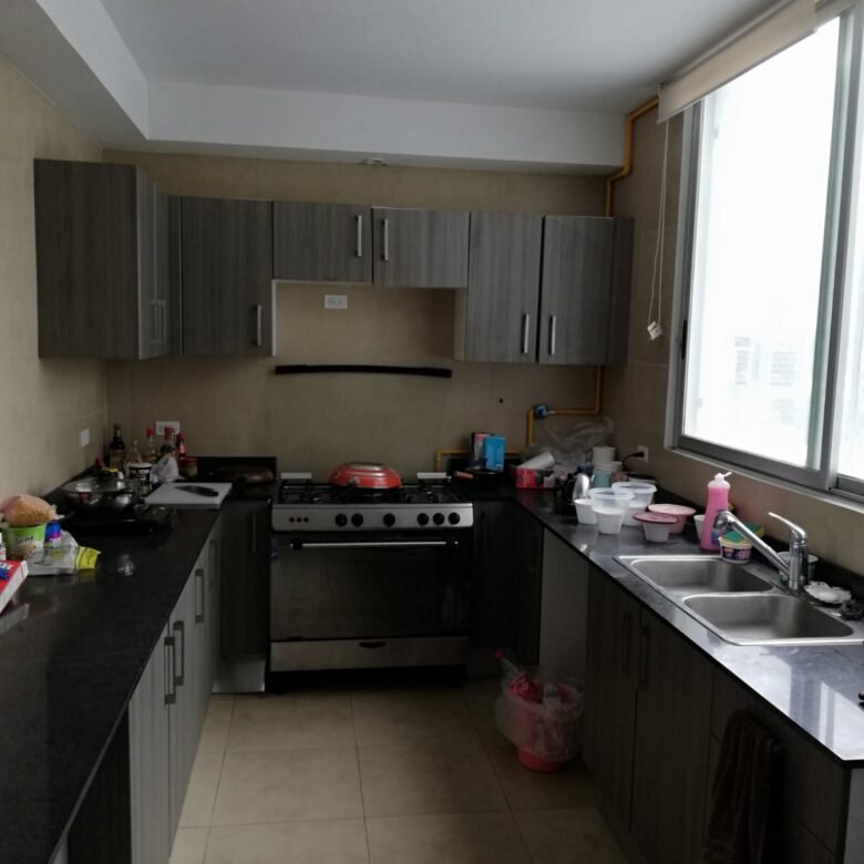 Marbella – The One: Amoblado, Apartamento de 154 m² con 3 Habitaciones