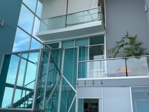 Ocean Sky – Coco del Mar: Pent House Amoblado, 500 m², 3 Recámaras + Estudio