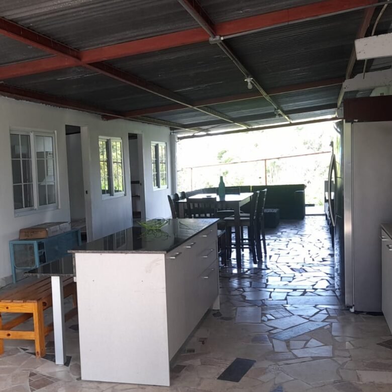 Casa de Playa de 2 habitaciones + Apartamentos para alquiler