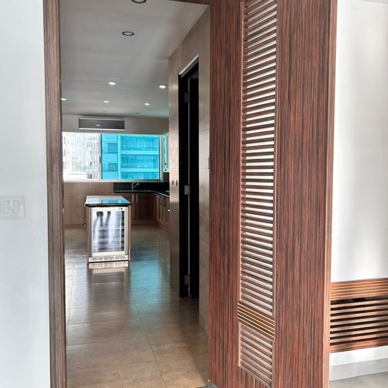 Aquamare, Punta Pacifica Frente Mar: Apartamento de 3 Habitaciones + Sala Familiar