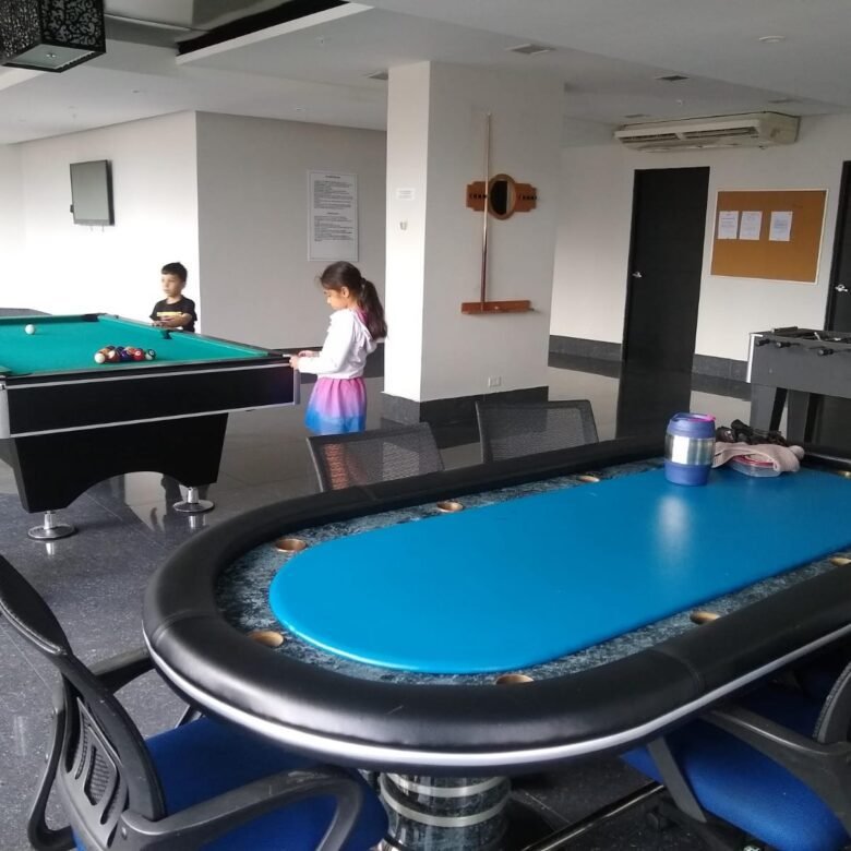 Luxor – El Cangrejo: Cómodo apartamento Amoblado de 3 Habitaciones