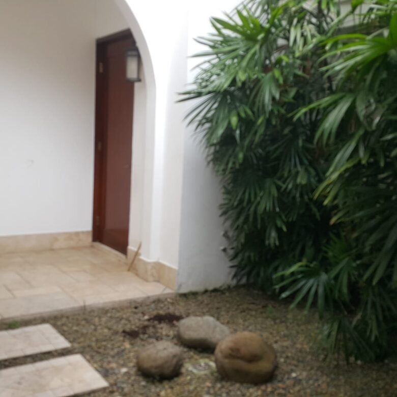 Casa en Campo de Golf : Santa María, exclusiva comunidad completa con garita de seguridad 24 horas