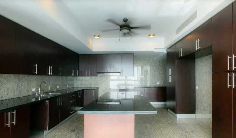 Paitilla Frente Al Mar: The Point, Lujoso Apartamento de 500 m², con Equipos