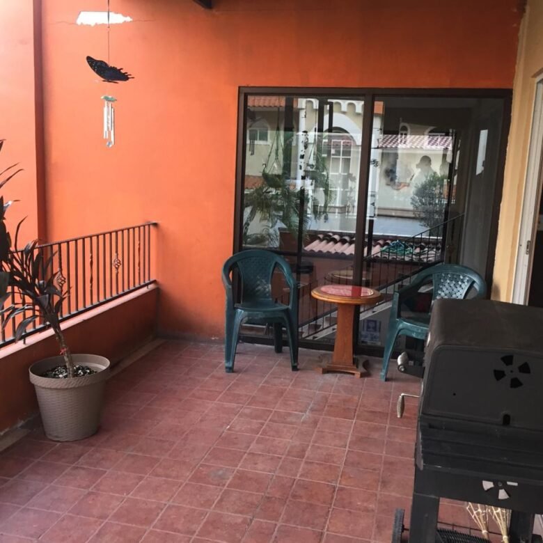 Albrook: Cómoda Residencia de 473 m², 3 Habitaciones, Amplia Terraza, Cbe