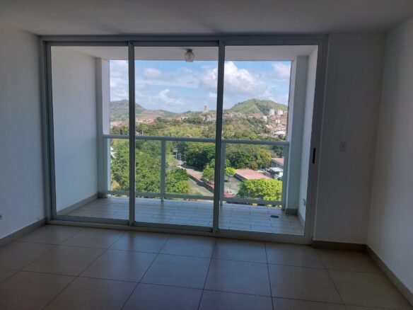 Altos de Panamá, Nuevo, Kings Park 500: 155.70 m² con 4 Recámaras y 3 Parking