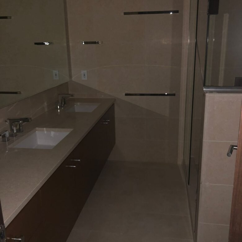 Santa Maria – Comunidad de Golf en Ciudad: Torre Greenview, 215 m², 3 Recámaras, Seguro y Pacífico