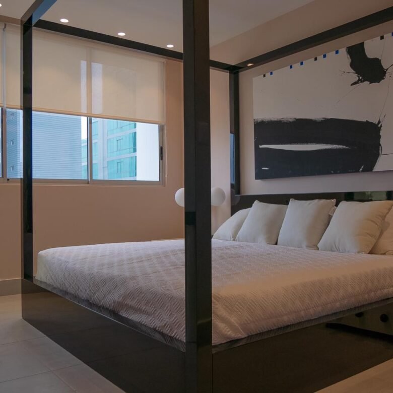 Apartamento modelo – San Francisco: Amoblado y Decorado, Apto de 3 Recs, Cbe, 2 Parking, Nuevo