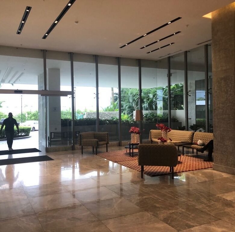 Santa Maria – Comunidad de Golf en Ciudad: Torre Greenview, 215 m², 3 Recámaras, Seguro y Pacífico
