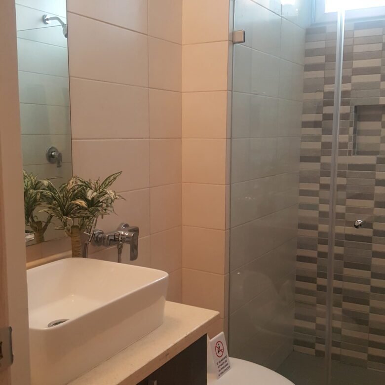 Tumba Muerto: Apartamento Familiar – Sky Point, de 3 Habitaciones + Cuarto y baño de servicio