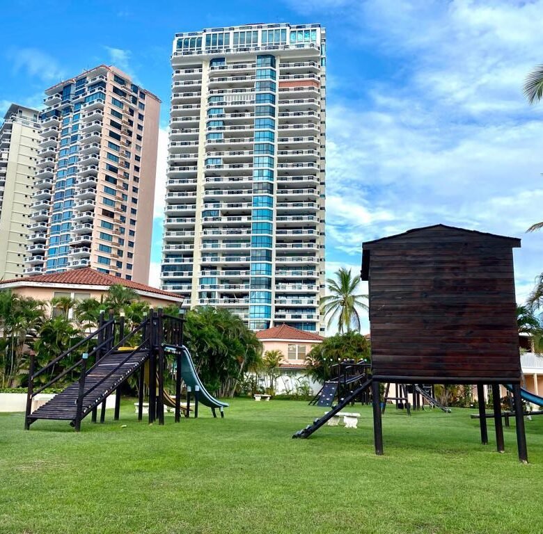 En El Mar, La Vida Es Más Sabrosa: Viva en Playa Coronado, Frente Al Playa 191 m²