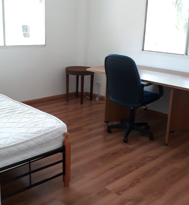 Hermosa Residencia en Albrook: 3 Habitaciones, Remodelada, 750 m² de Terreno