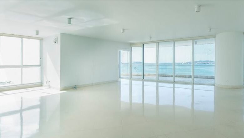 Paitilla Frente Al Mar: The Point, Lujoso Apartamento de 500 m², con Equipos