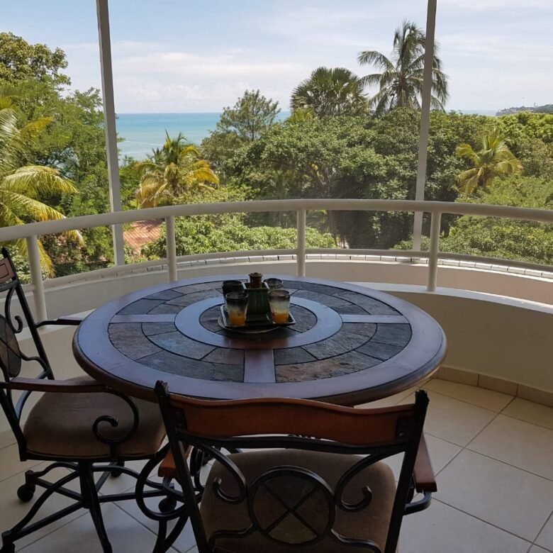 Coronado: Apartamento con Vista Al Mar, 204 m², Piso Alto, 4 Habitaciones