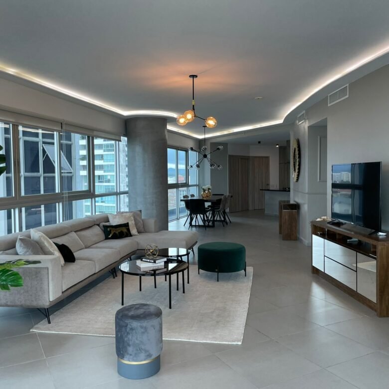 Ave Balboa, Experimente Vivir Frente Al Mar: Amoblado, 218 m², Yacht Club