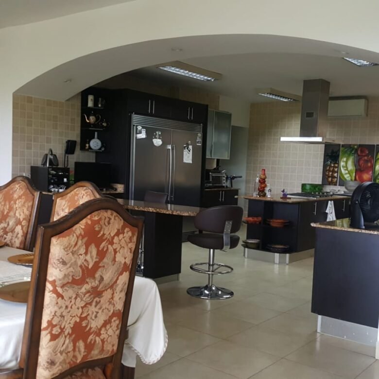 Viva Sintiendo La Brisa del Mar, en El Causeway, Amador: Cómodo Hogar de 287 m²