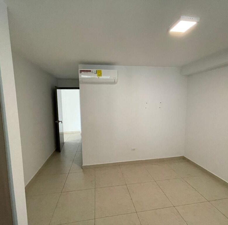 Costa del Este, Cerca Multinacionales: Lumiere, 210 m², 3 Recámaras + Den