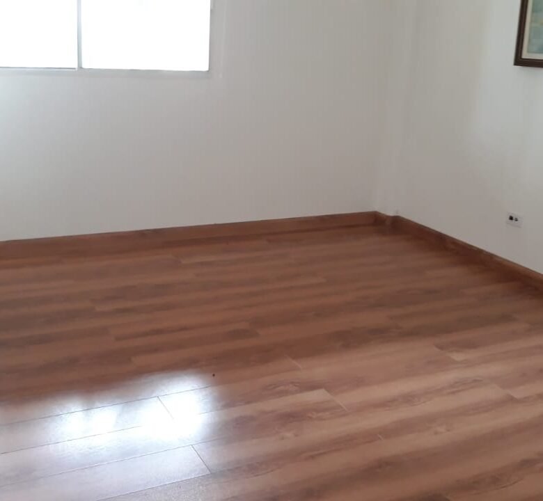 Hermosa Residencia en Albrook: 3 Habitaciones, Remodelada, 750 m² de Terreno