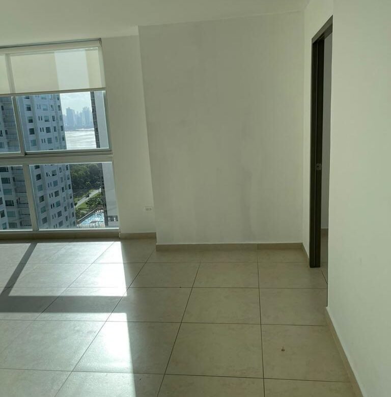 Costa del Este, Cerca Multinacionales: Lumiere, 210 m², 3 Recámaras + Den