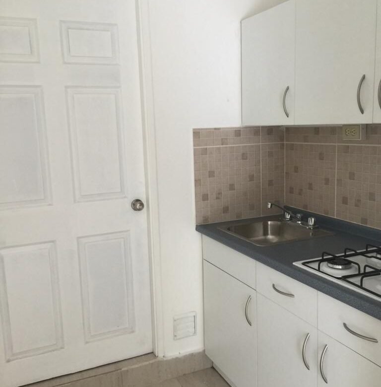 La Boca: R1d2 – Casa Adosada que incluye 2 Apartamentos Anexos