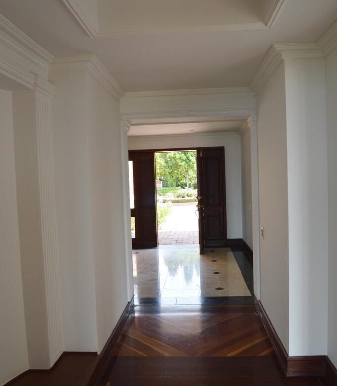 Residencia Exclusiva, a 2800 m de Altura: Bogotá, Colombia con 10,900 m² Terreno