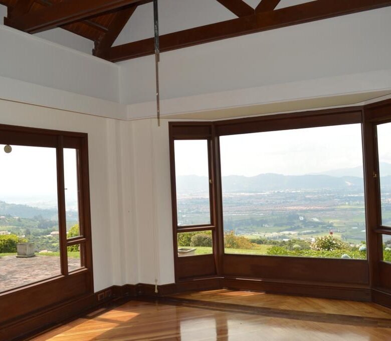Residencia Exclusiva, a 2800 m de Altura: Bogotá, Colombia con 10,900 m² Terreno
