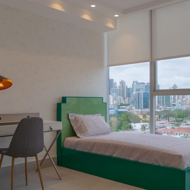 Apartamento modelo – San Francisco: Amoblado y Decorado, Apto de 3 Recs, Cbe, 2 Parking, Nuevo